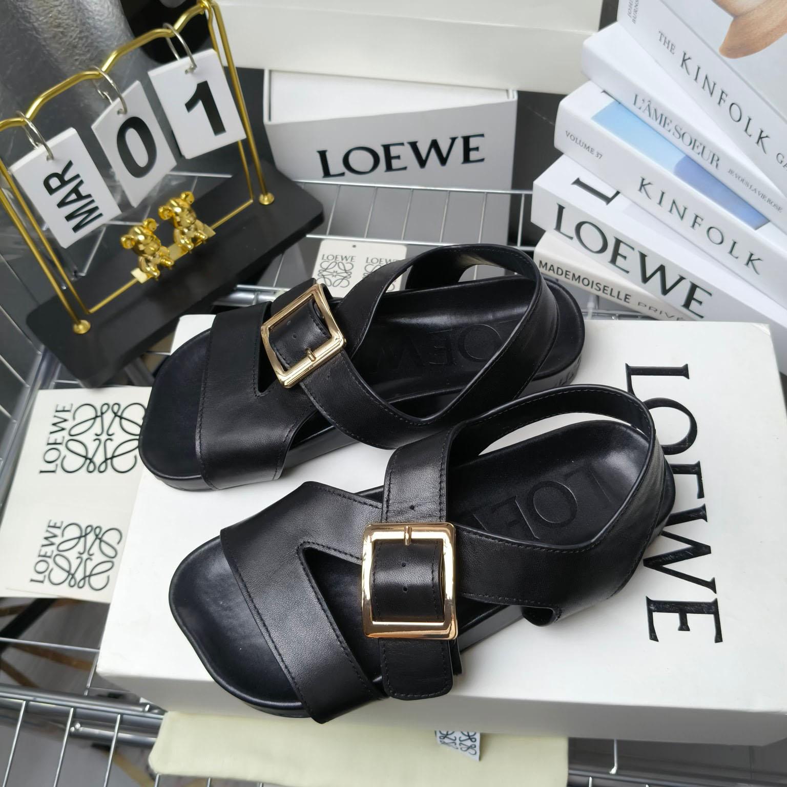 Loewe Ease Buckle Sandal In Vegetal Calfskin - EUR FASHION