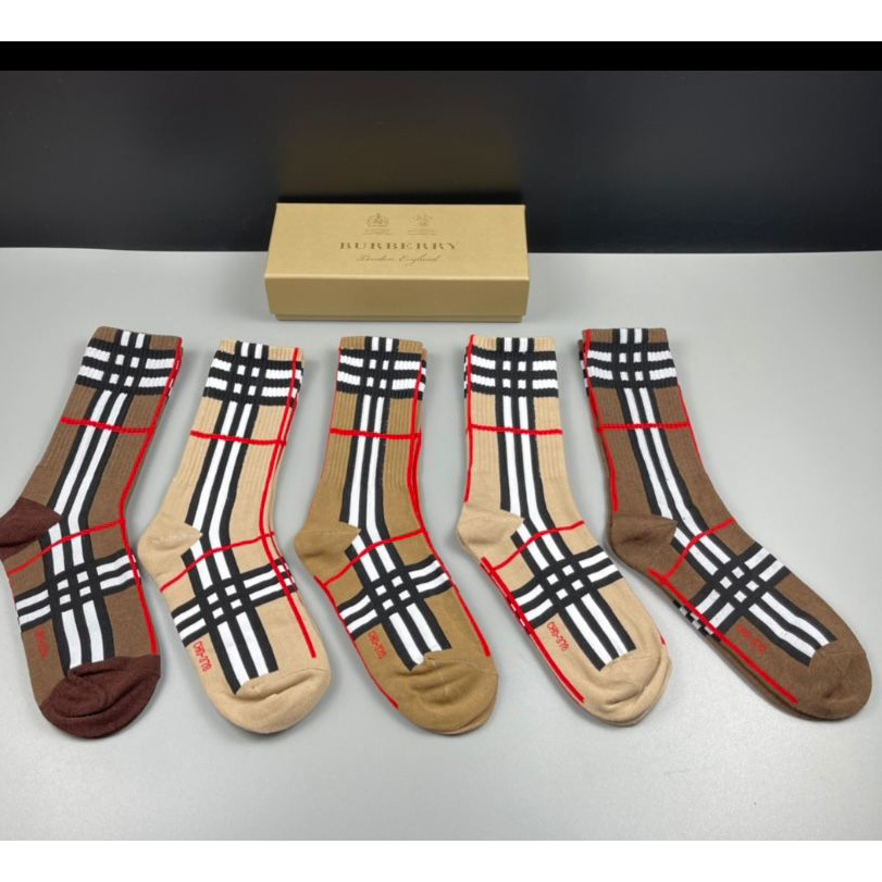 Burberry Socks/Box - EUR FASHION