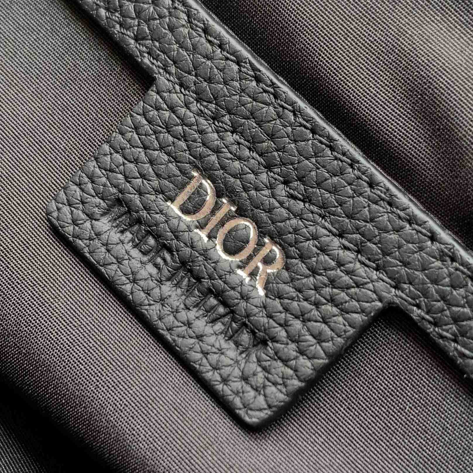 Dior Hit the Road Messenger Bag With Flap - EUR FASHION