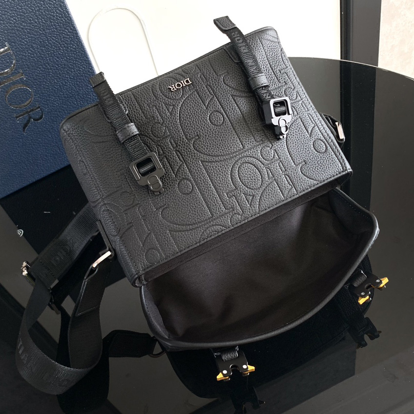 Dior Hit the Road Messenger Bag With Flap - EUR FASHION