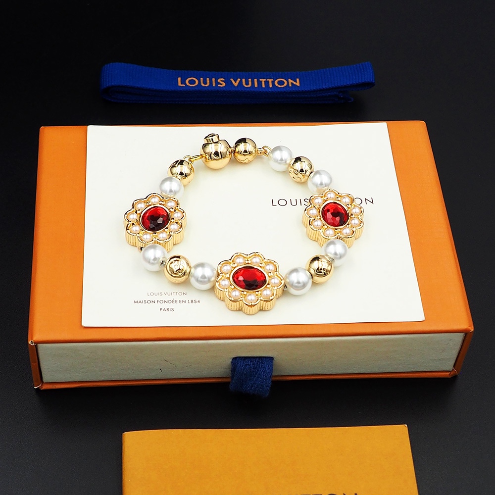 Louis Vuitton LV Dynasty Flower Bracelet - EUR FASHION