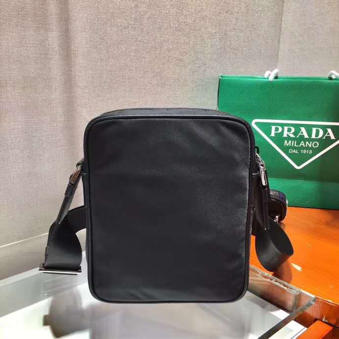 Prada Shoulder Bag ( 20-16-5cm) - EUR FASHION