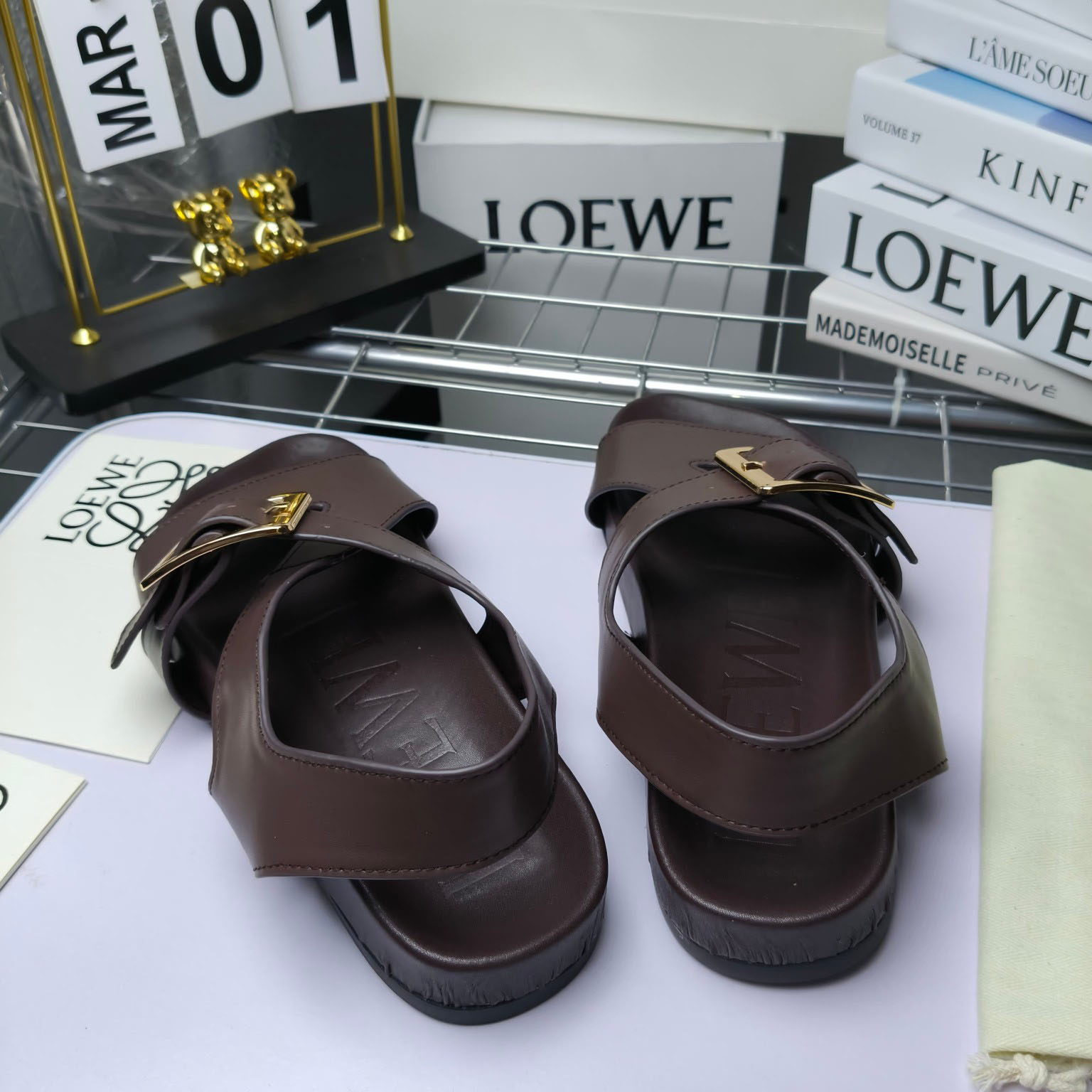 Loewe Ease Buckle Sandal In Vegetal Calfskin - EUR FASHION