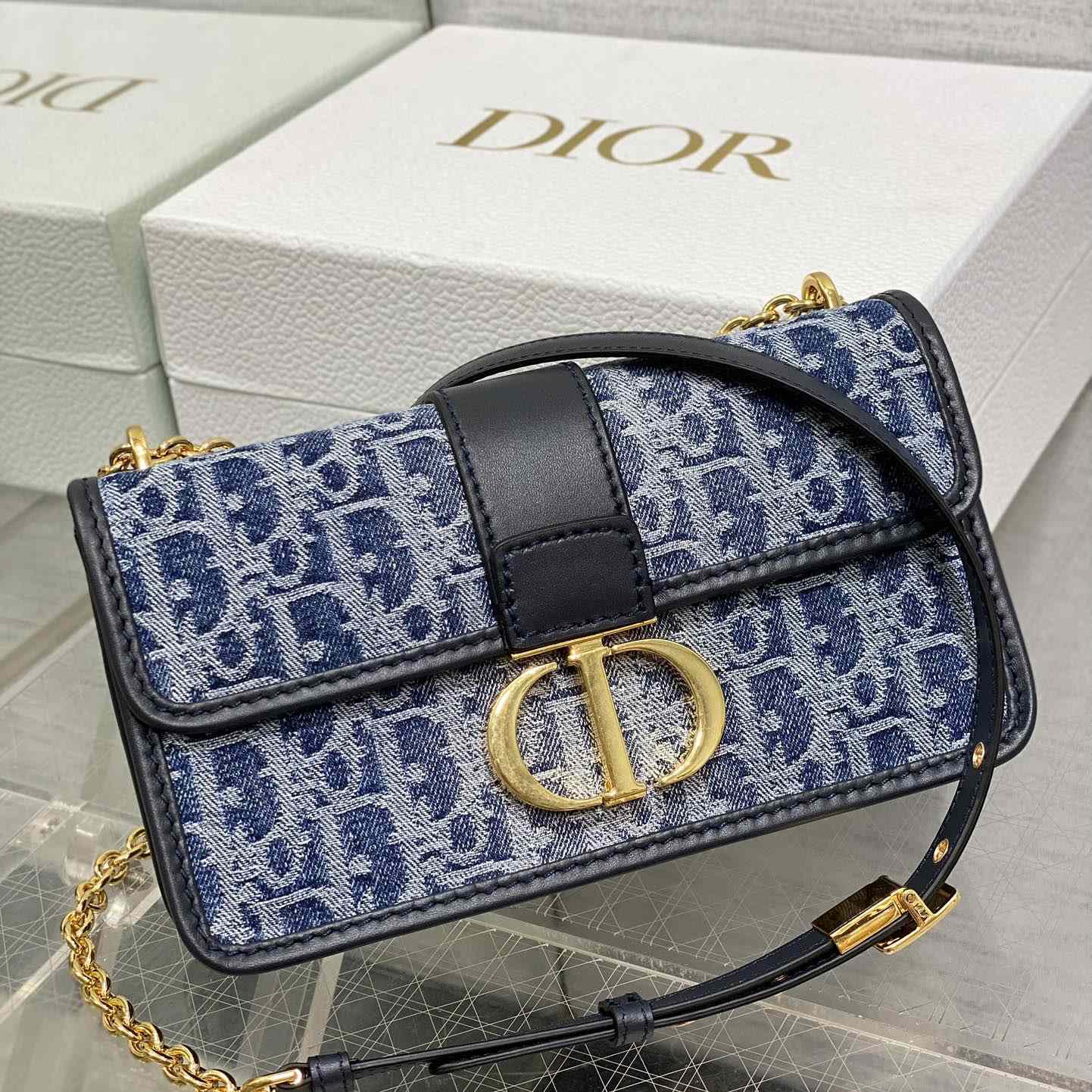 Dior 30 Montaigne East-West Bag With Chain - EUR FASHION