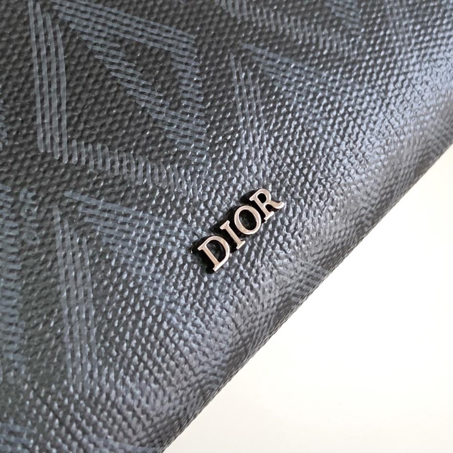 Dior A5 Triangle Pouch - EUR FASHION