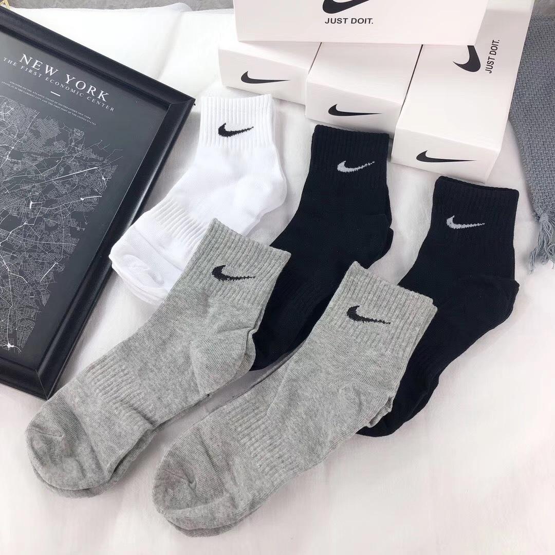 Nike Socks /Box - EUR FASHION