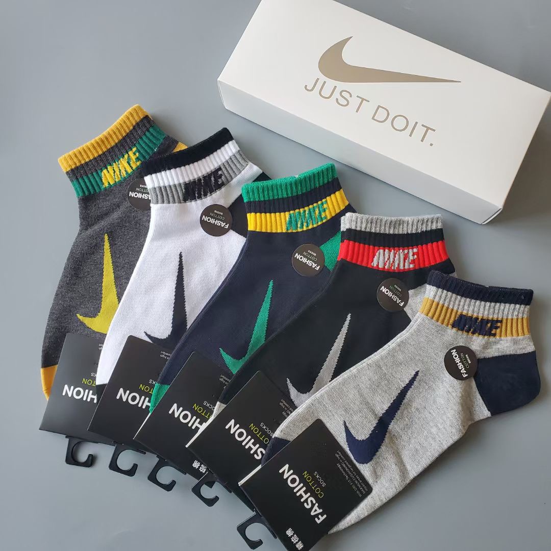 Nike Socks /Box - EUR FASHION