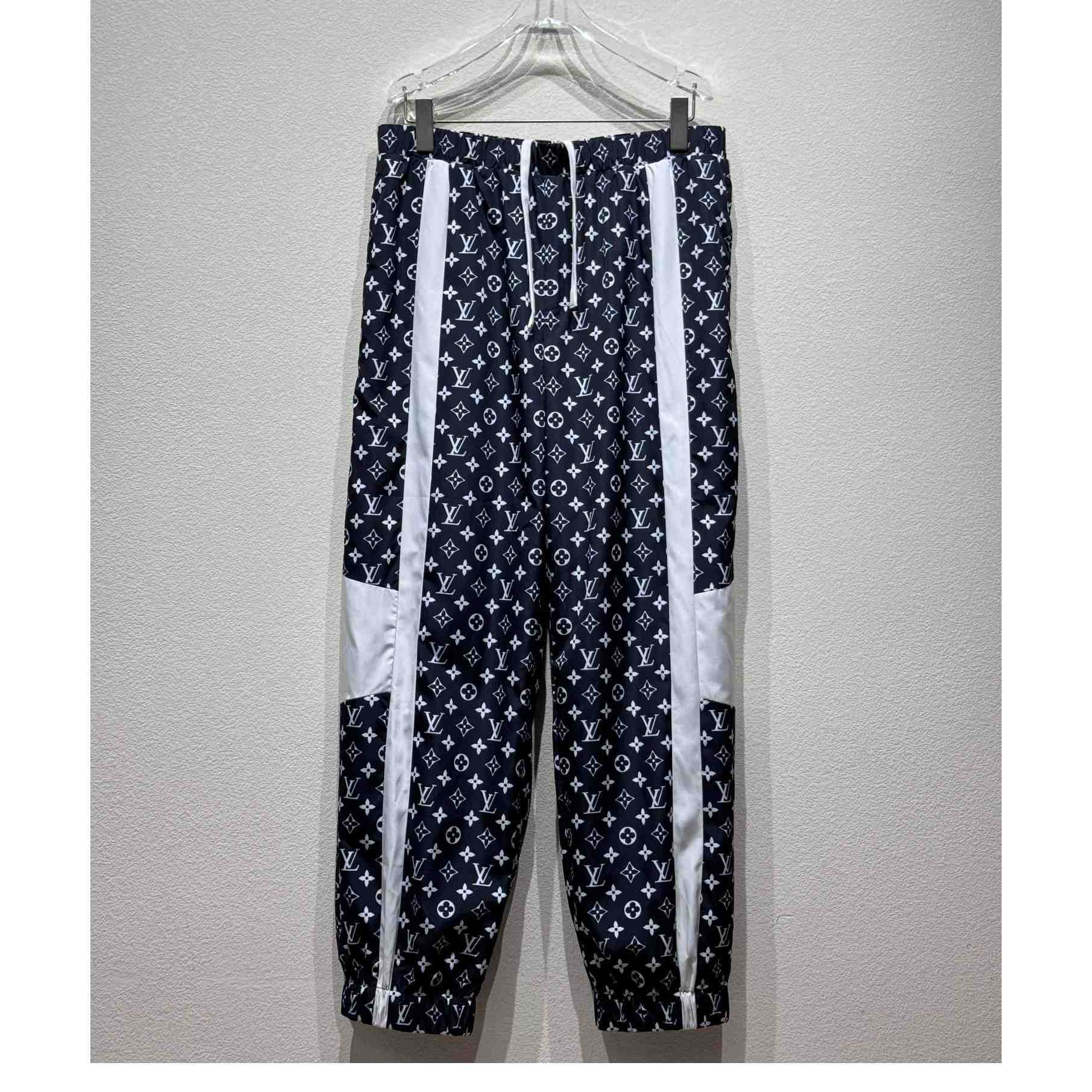 Louis Vuitton Monogram Printed Technical Track Pants   1AFWQD - EUR FASHION