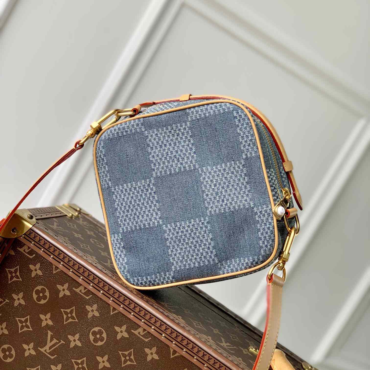 Louis Vuitton Chess Messenger   N40706 - EUR FASHION