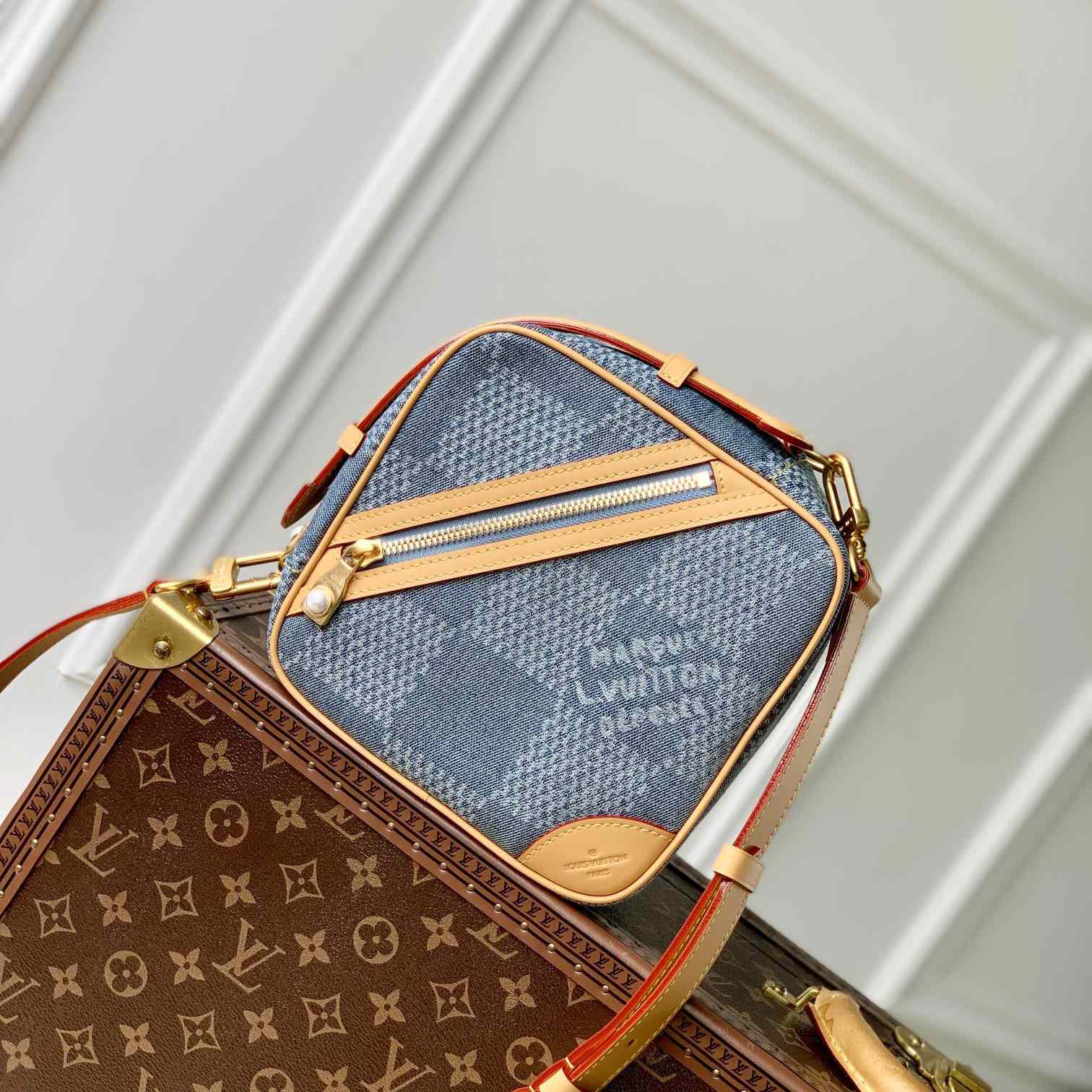 Louis Vuitton Chess Messenger   N40706 - EUR FASHION