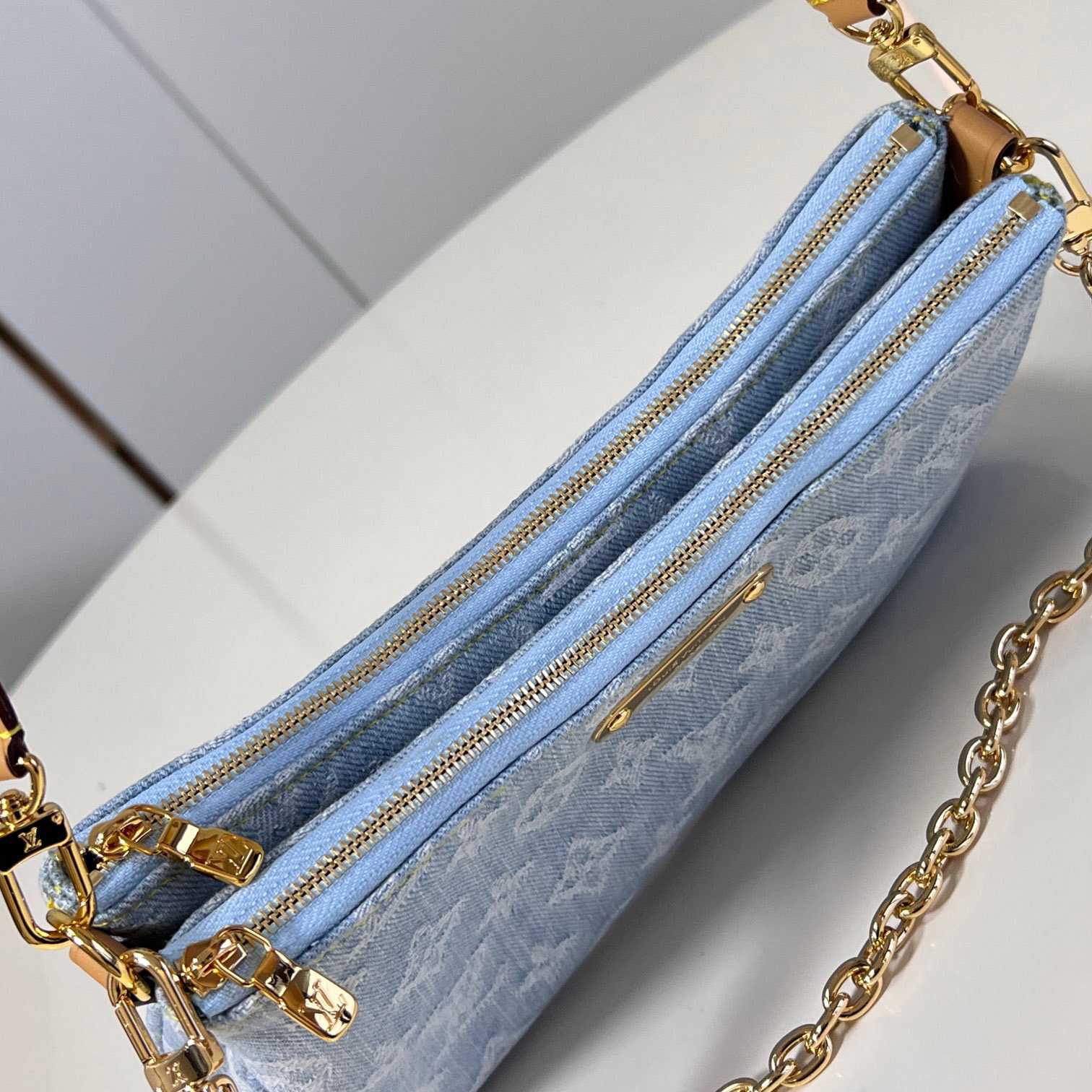 Louis Vuitton Liv Pochette  M83532 - EUR FASHION