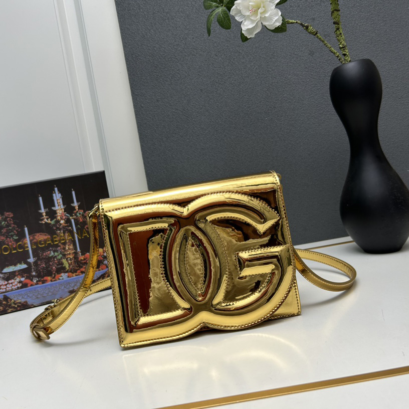 Dolce & Gabbana Metallic Logo Bag  (16*20*5.5cm) - EUR FASHION