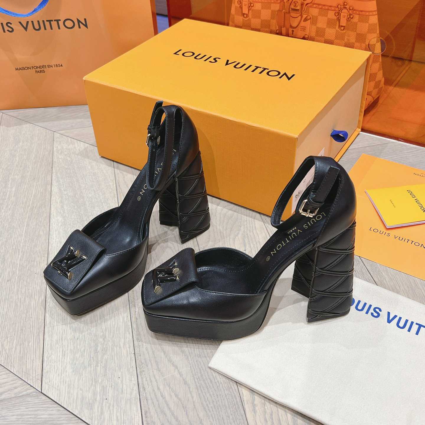 Louis Vuitton Shake Platform Pump  1ACMYU - EUR FASHION