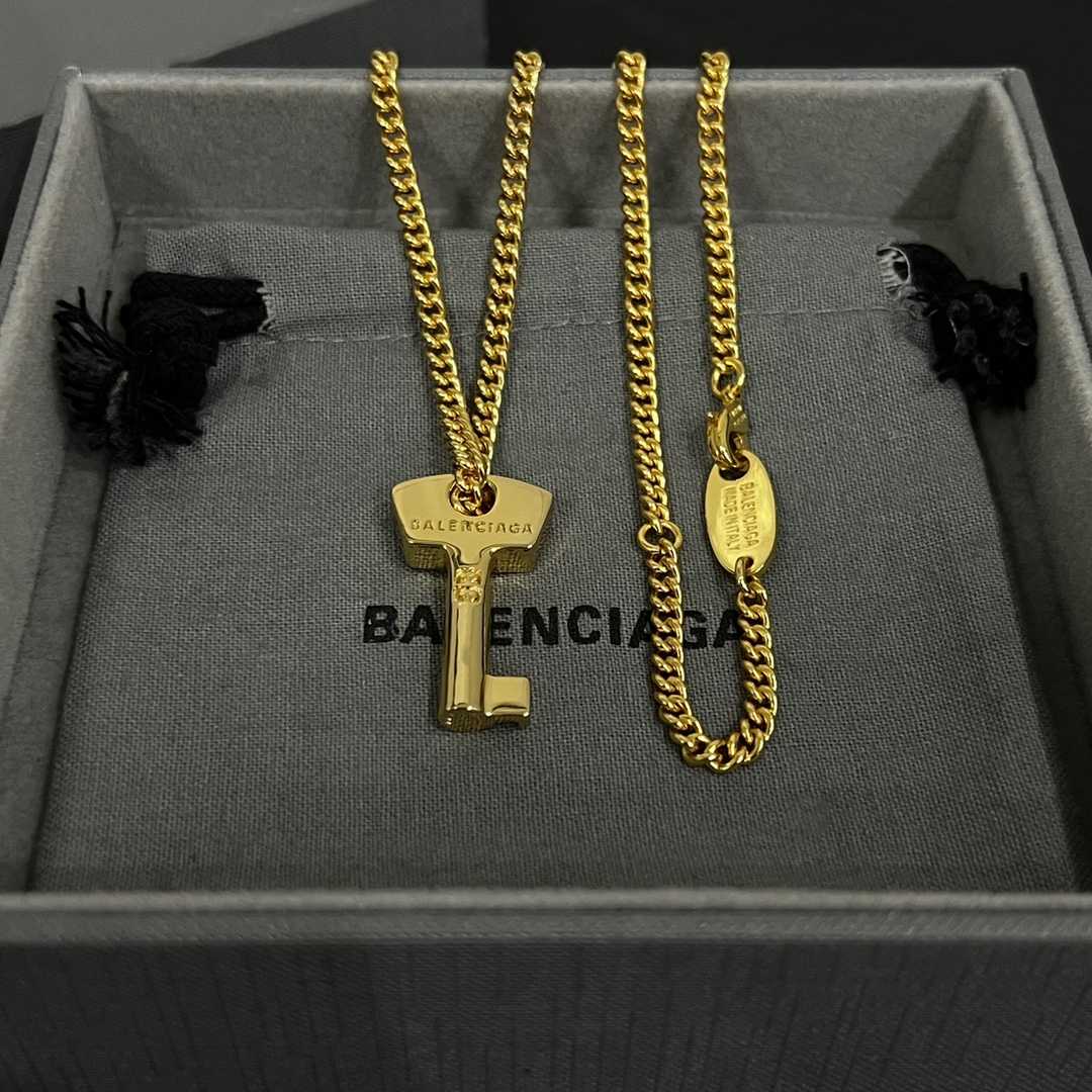 Balenciaga Amour Key Necklace  - EUR FASHION