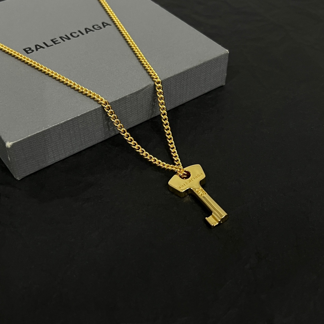 Balenciaga Amour Key Necklace  - EUR FASHION