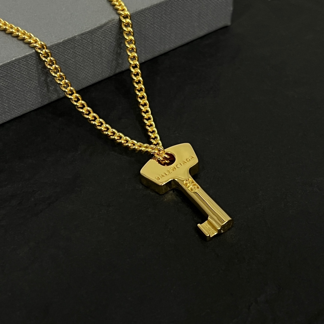 Balenciaga Amour Key Necklace  - EUR FASHION