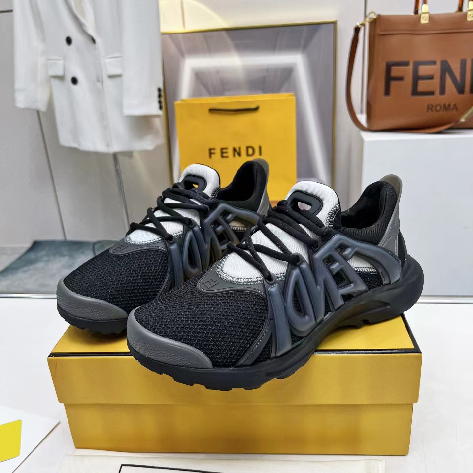 Fendi Tag Sneakers - EUR FASHION