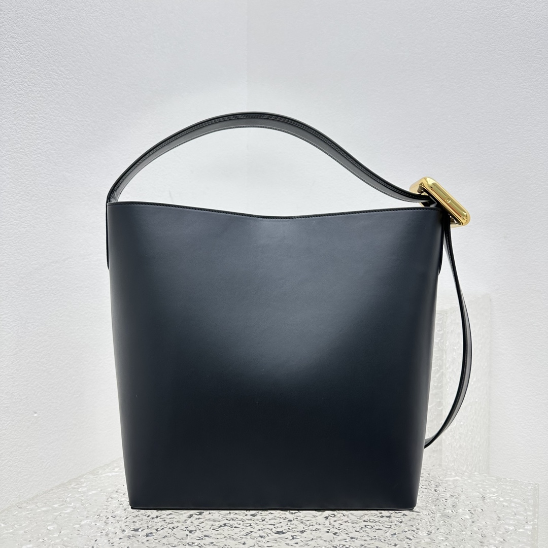 Jacquemus Le Regalo Leather Bucket Bag (30x33x14cm) - EUR FASHION