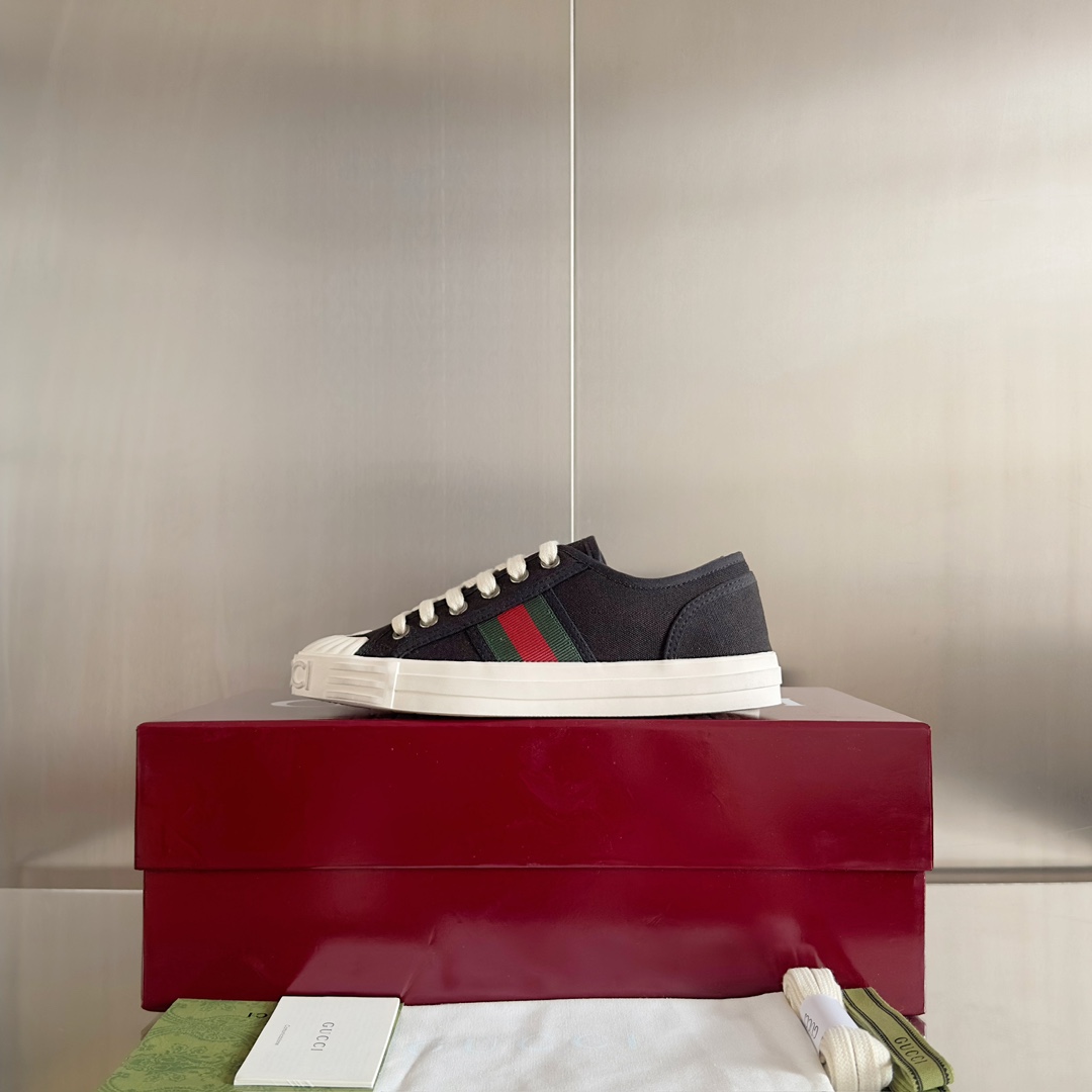 Gucci Sneaker With Web - EUR FASHION