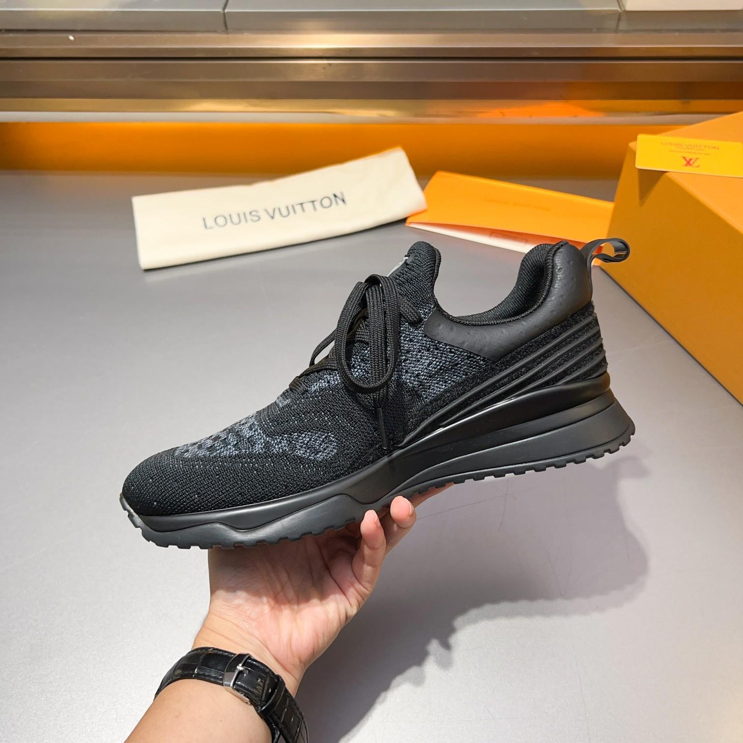 Louis Vuitton VNR Sneaker   - EUR FASHION