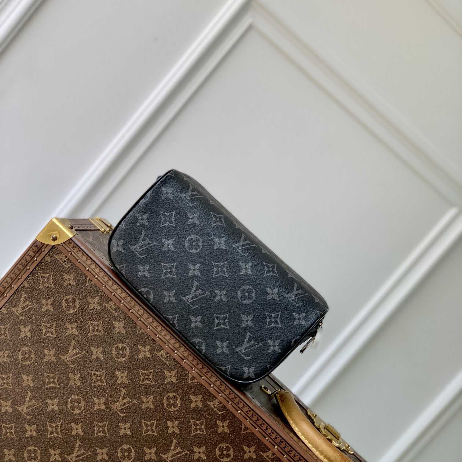 Louis Vuitton Toiletry Bag   M11508 - EUR FASHION