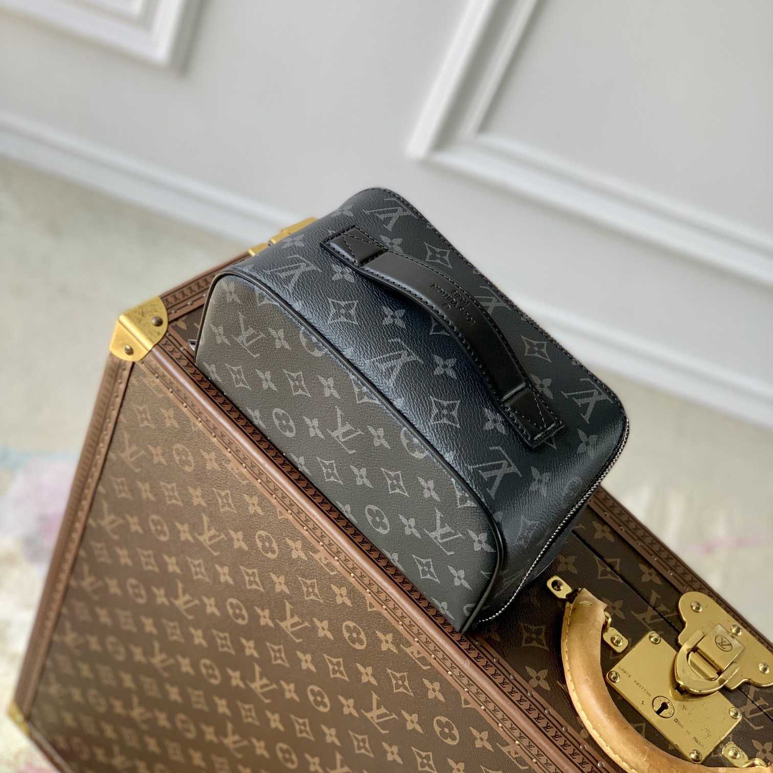 Louis Vuitton Toiletry Bag   M11508 - EUR FASHION