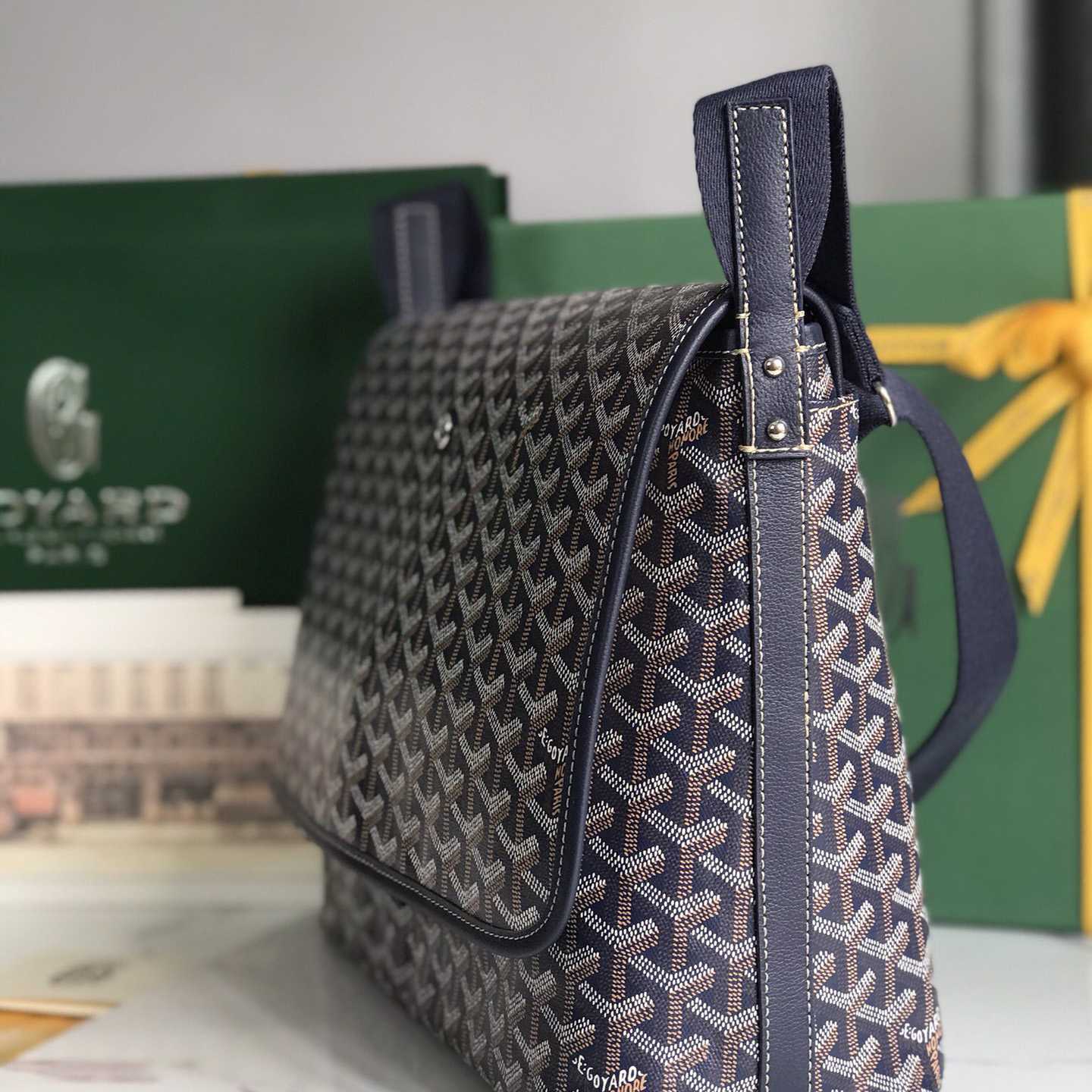 Goyard Messenger Bag - EUR FASHION