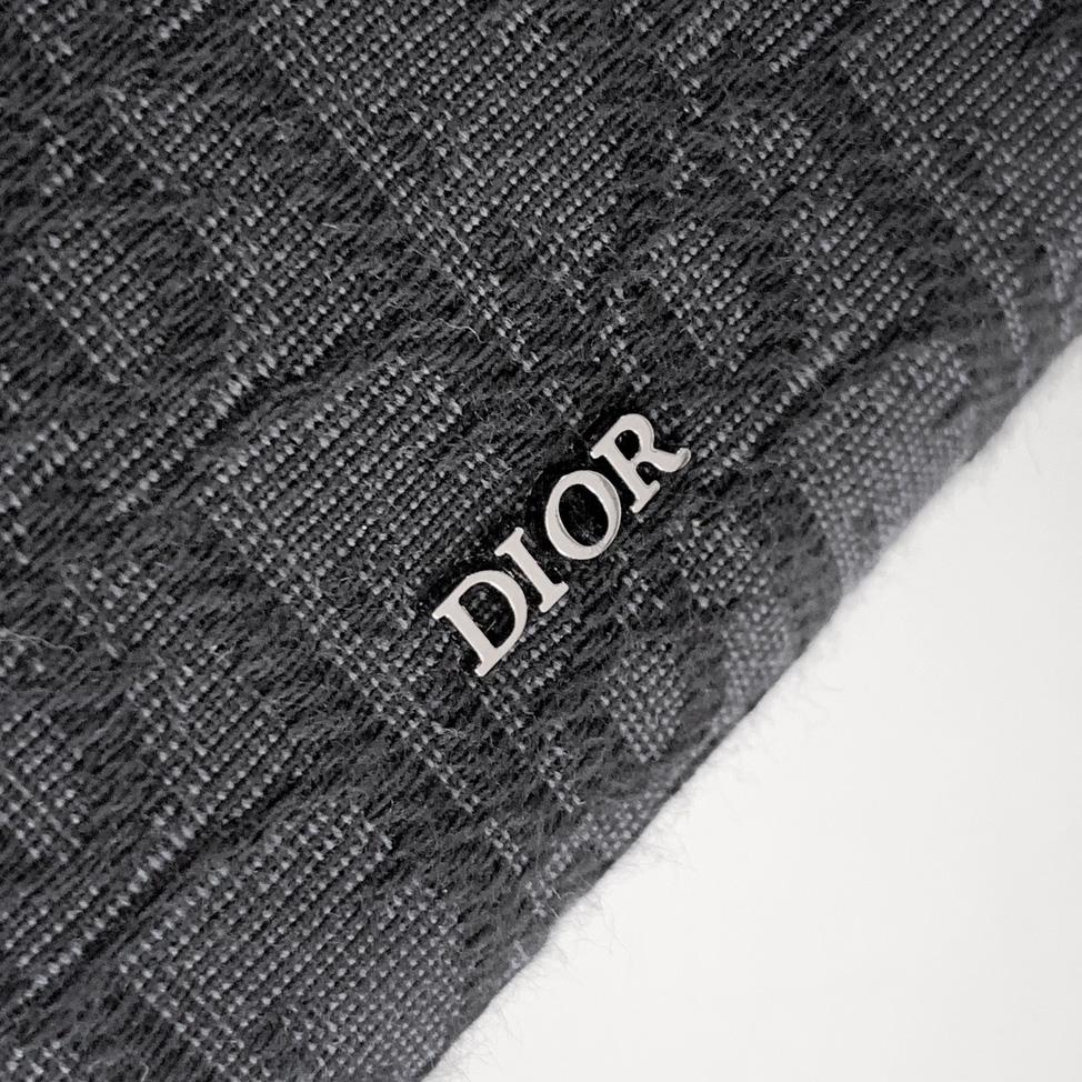 Dior A5 Triangle Pouch - EUR FASHION