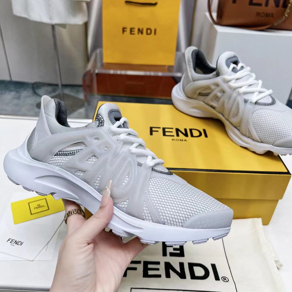 Fendi Tag Sneakers - EUR FASHION