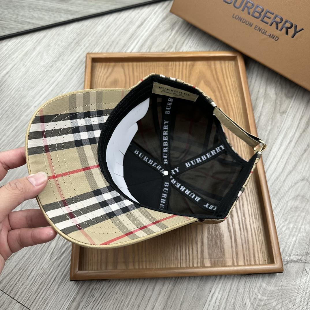 Burberry Baseball Cap - EUR FASHION