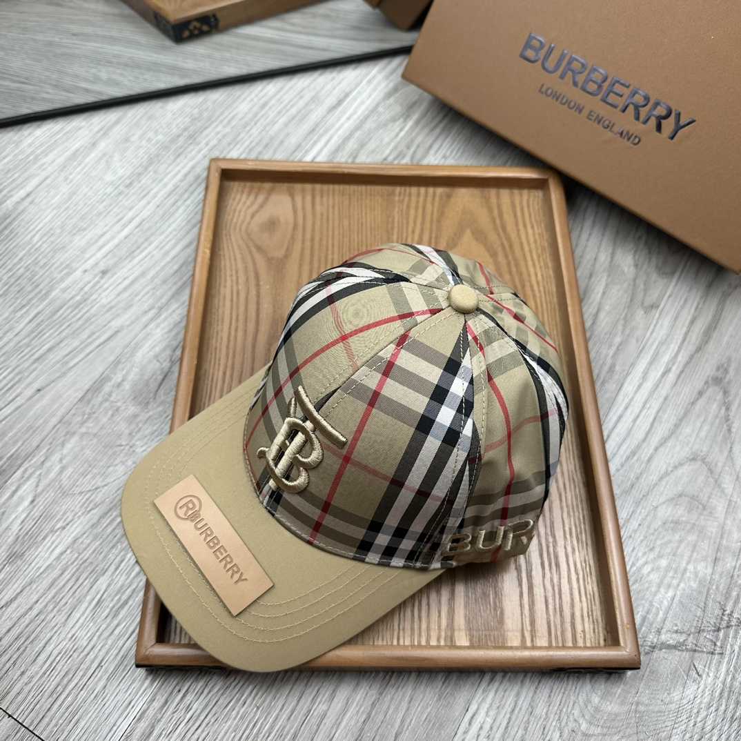 Burberry Baseball Cap - EUR FASHION