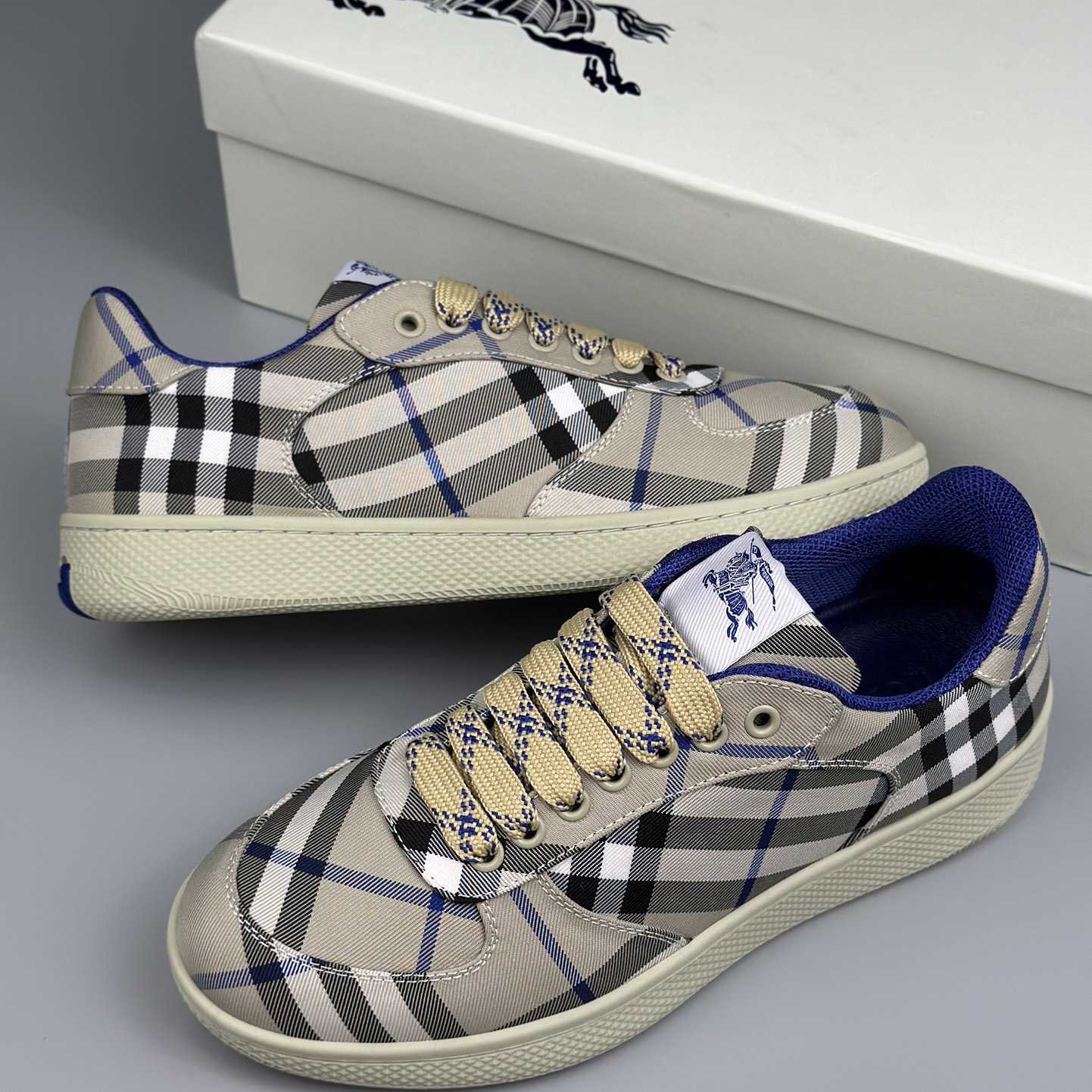 Burberry Check Terrace Sneakers - EUR FASHION