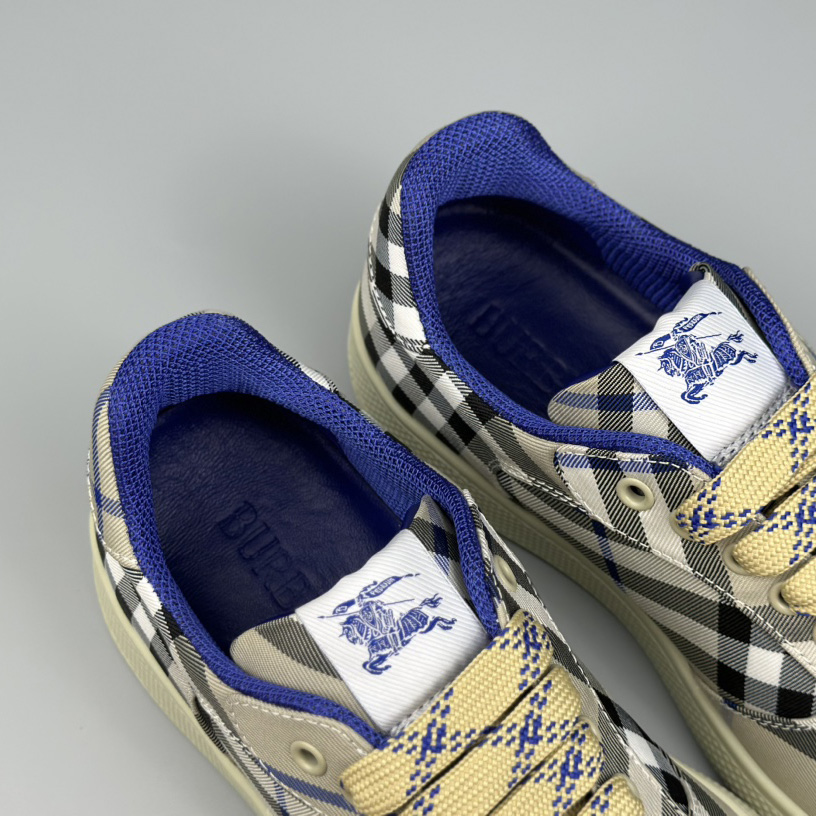 Burberry Check Terrace Sneakers - EUR FASHION