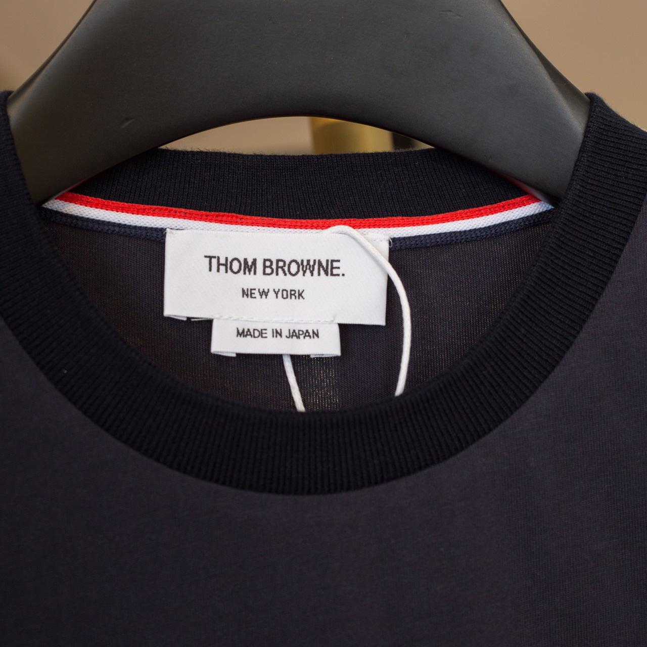 Thom Browne RWB Stripe T-Shirt   2107 - EUR FASHION