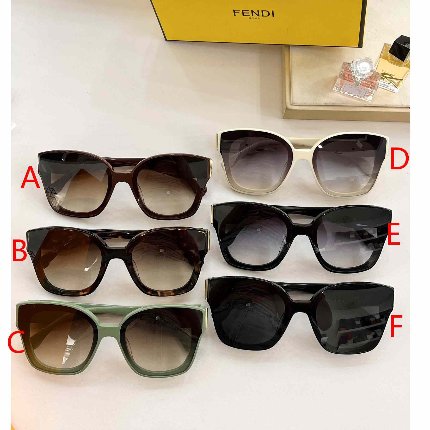 Fendi FE40098I Sunglasses - EUR FASHION