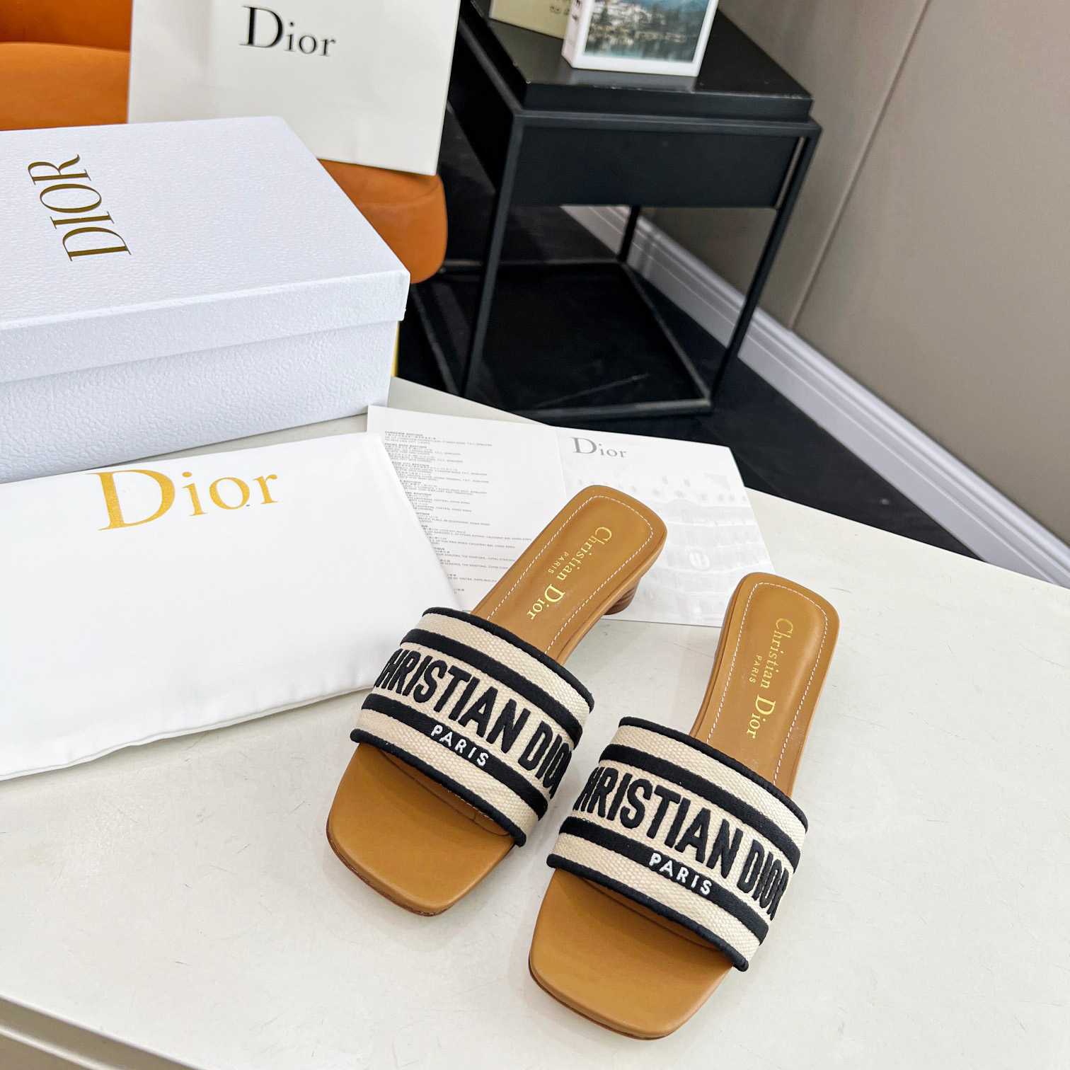 Dior Dioriviera Dway Heeled Slide - EUR FASHION