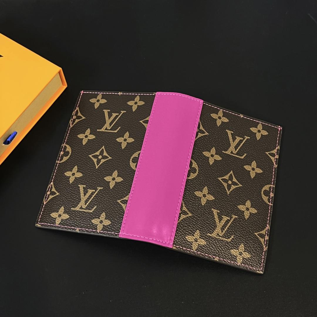 Louis Vuitton Passport Cover   M82866 - EUR FASHION