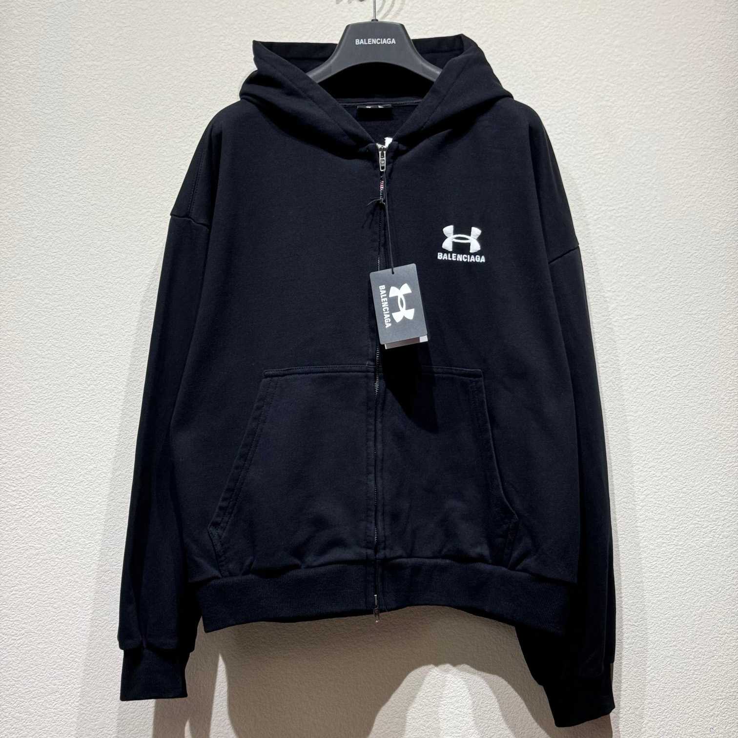 Balenciaga x Under Armour Zip-Up Hoodie Regular Fit - EUR FASHION