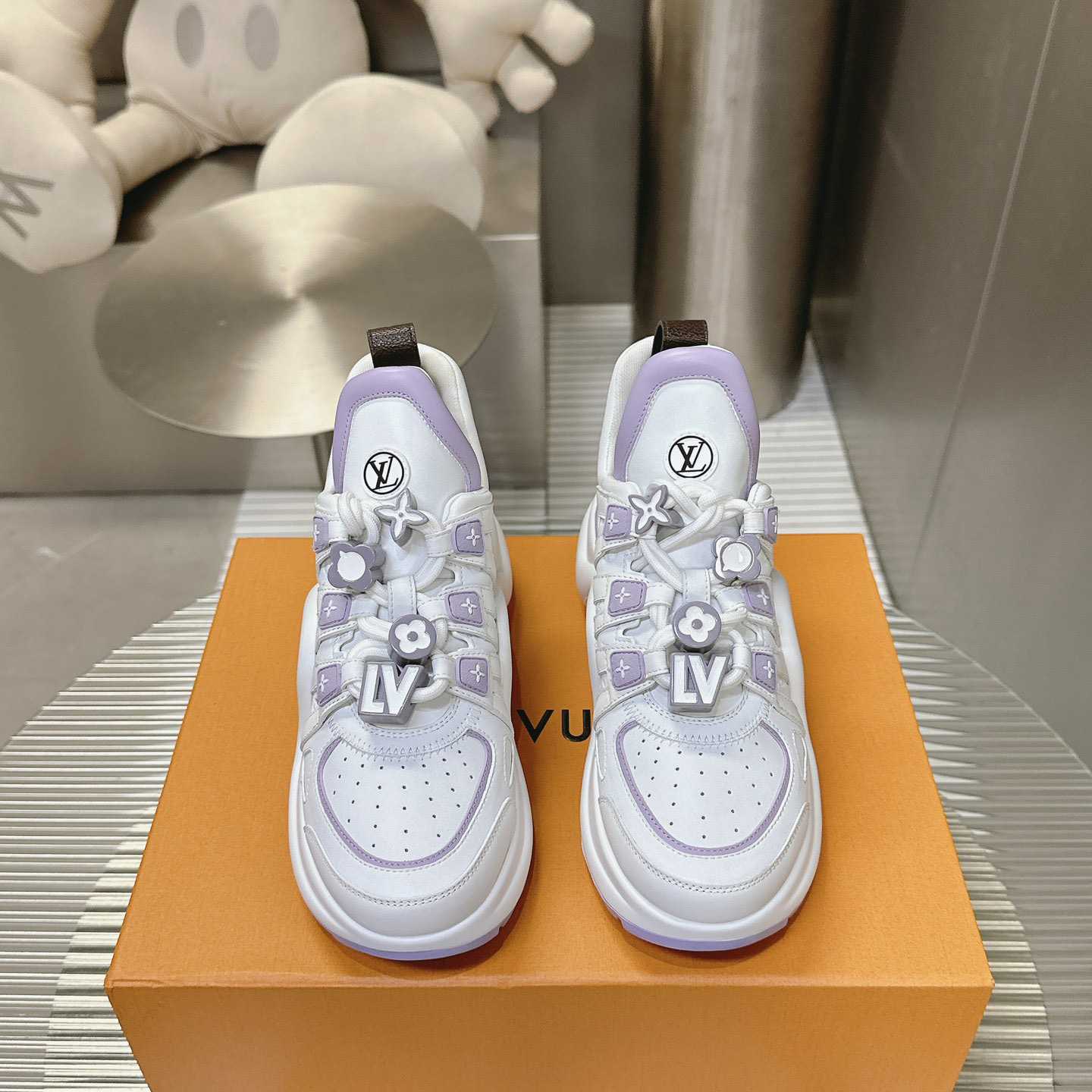 Louis Vuitton LV Archlight Sneaker   1AD296 - EUR FASHION