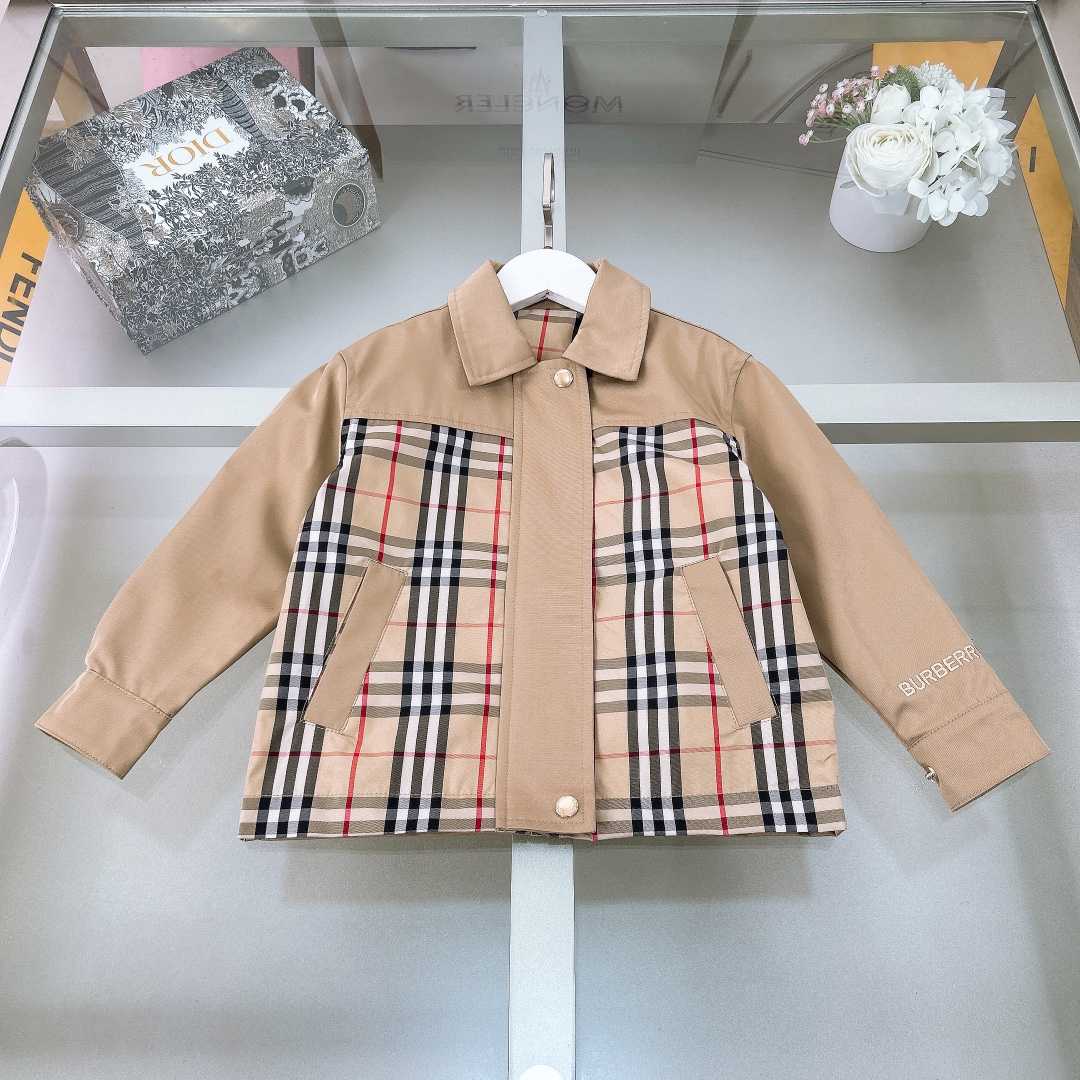 Burberry Kid's Jacket - EUR FASHION