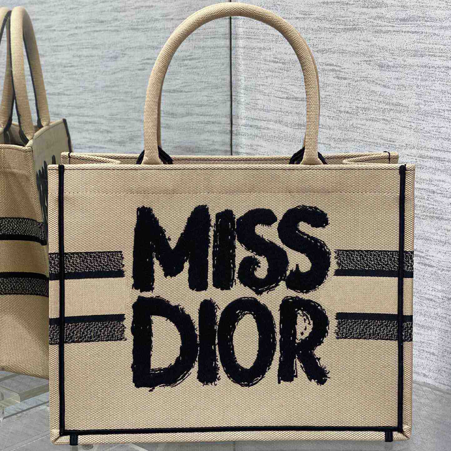 Dior Medium Dior Book Tote - EUR FASHION