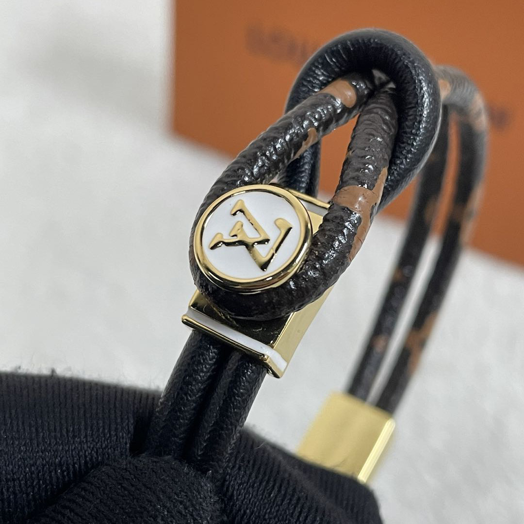 Louis Vuitton x NBA Loop It Bracelet - EUR FASHION