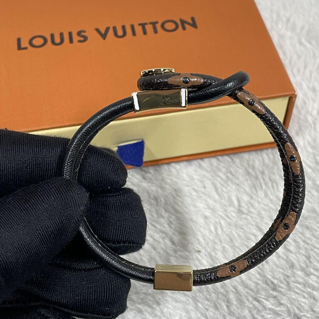 Louis Vuitton x NBA Loop It Bracelet - EUR FASHION