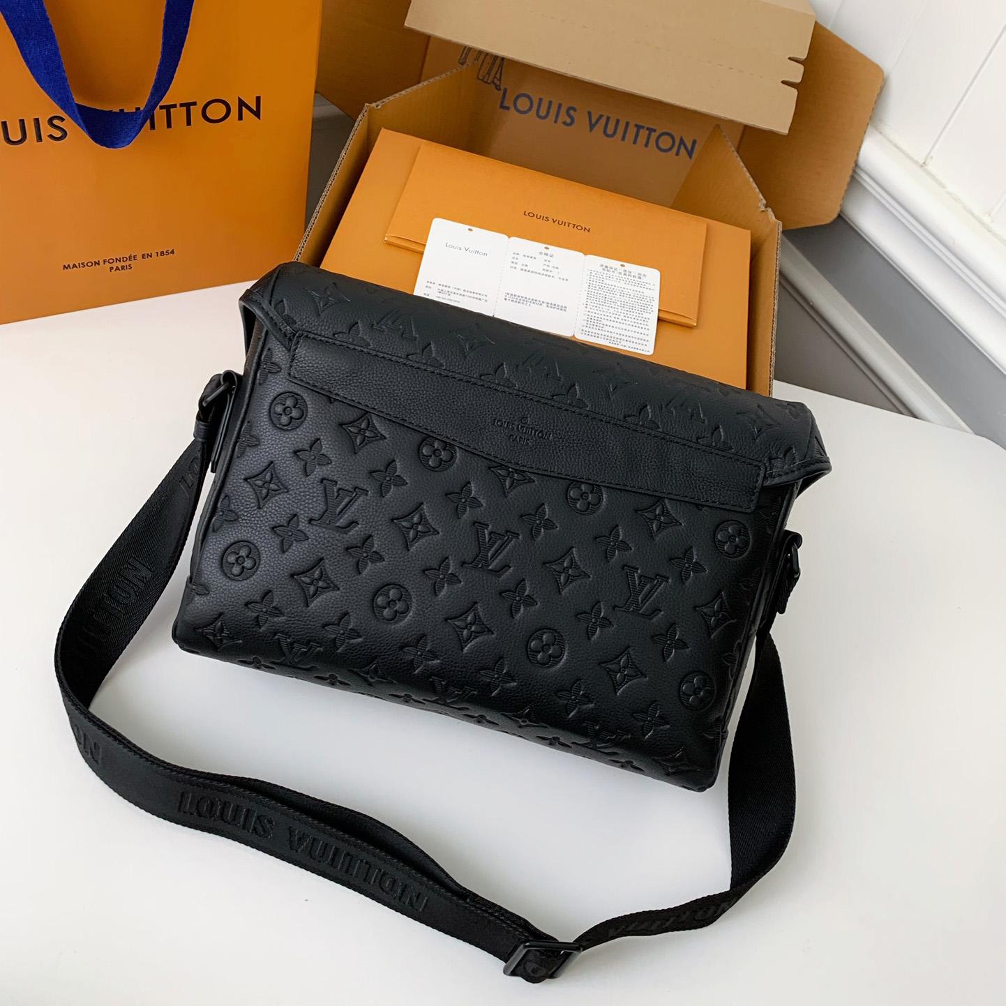 Louis Vuitton Messenger Voyager PM   M25121 - EUR FASHION