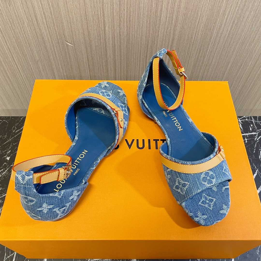 Louis Vuitton Helios Flat Sandal    - EUR FASHION