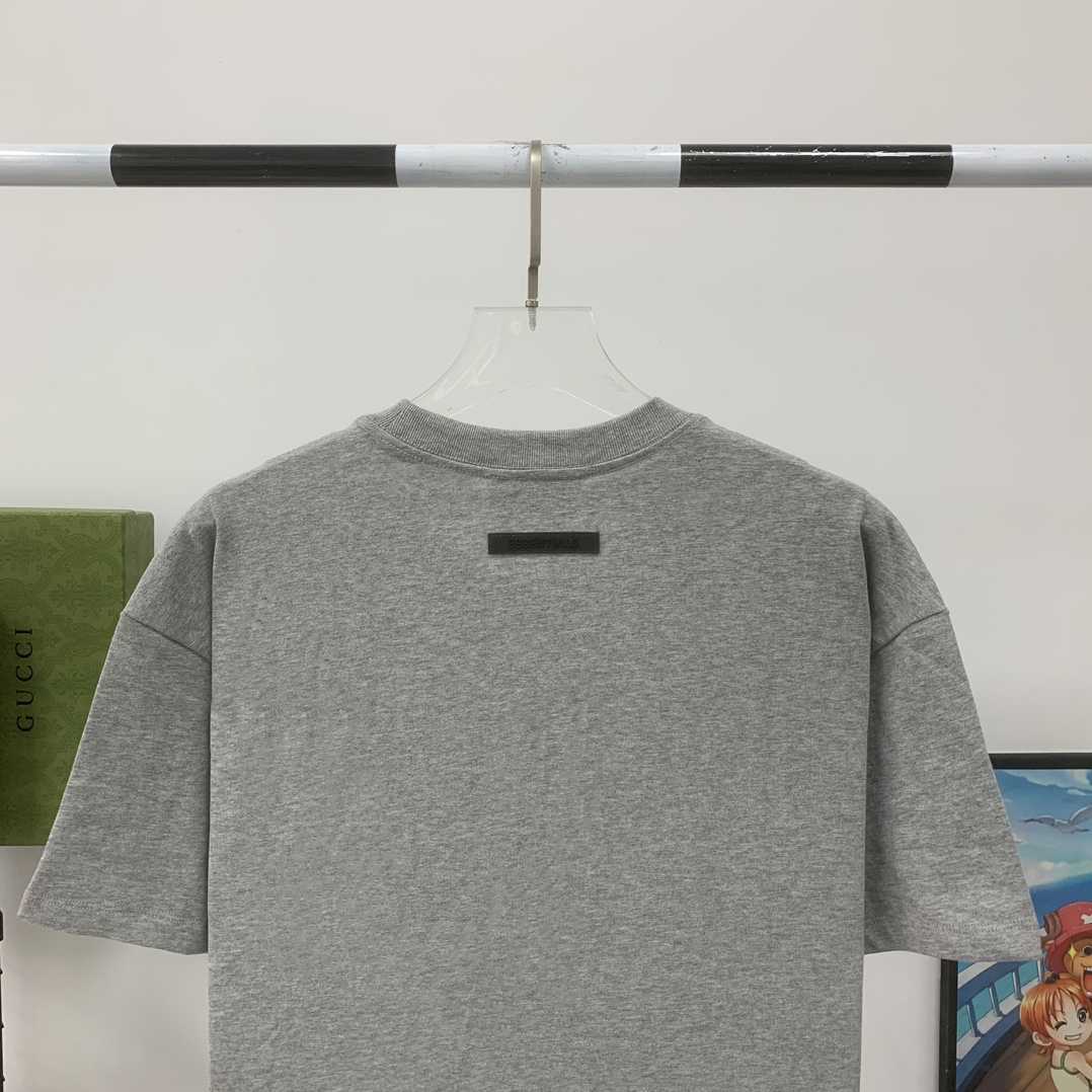 Fear of God Essentials Tee - EUR FASHION