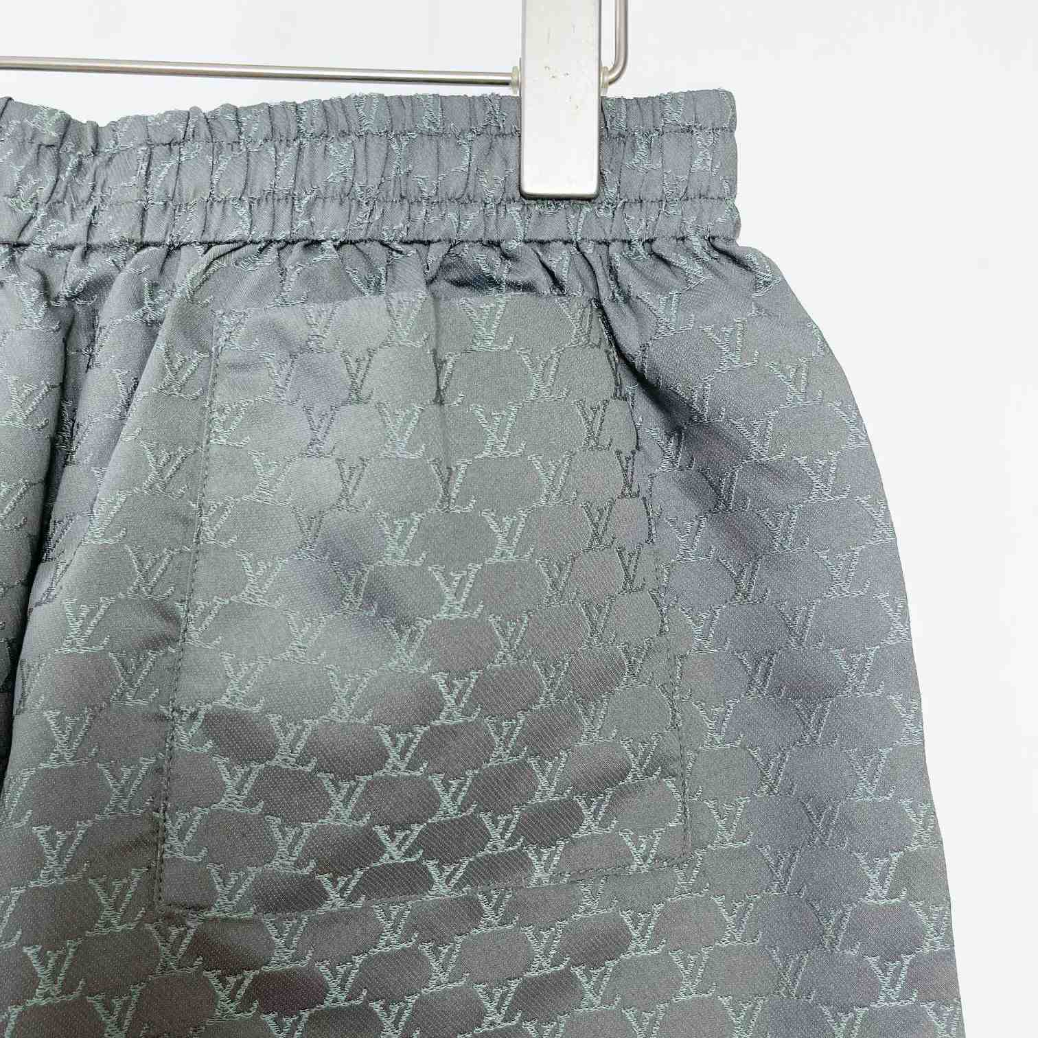 Louis Vuitton Drawstring Jacquard Silk-Blend Shorts   1AFRKG - EUR FASHION