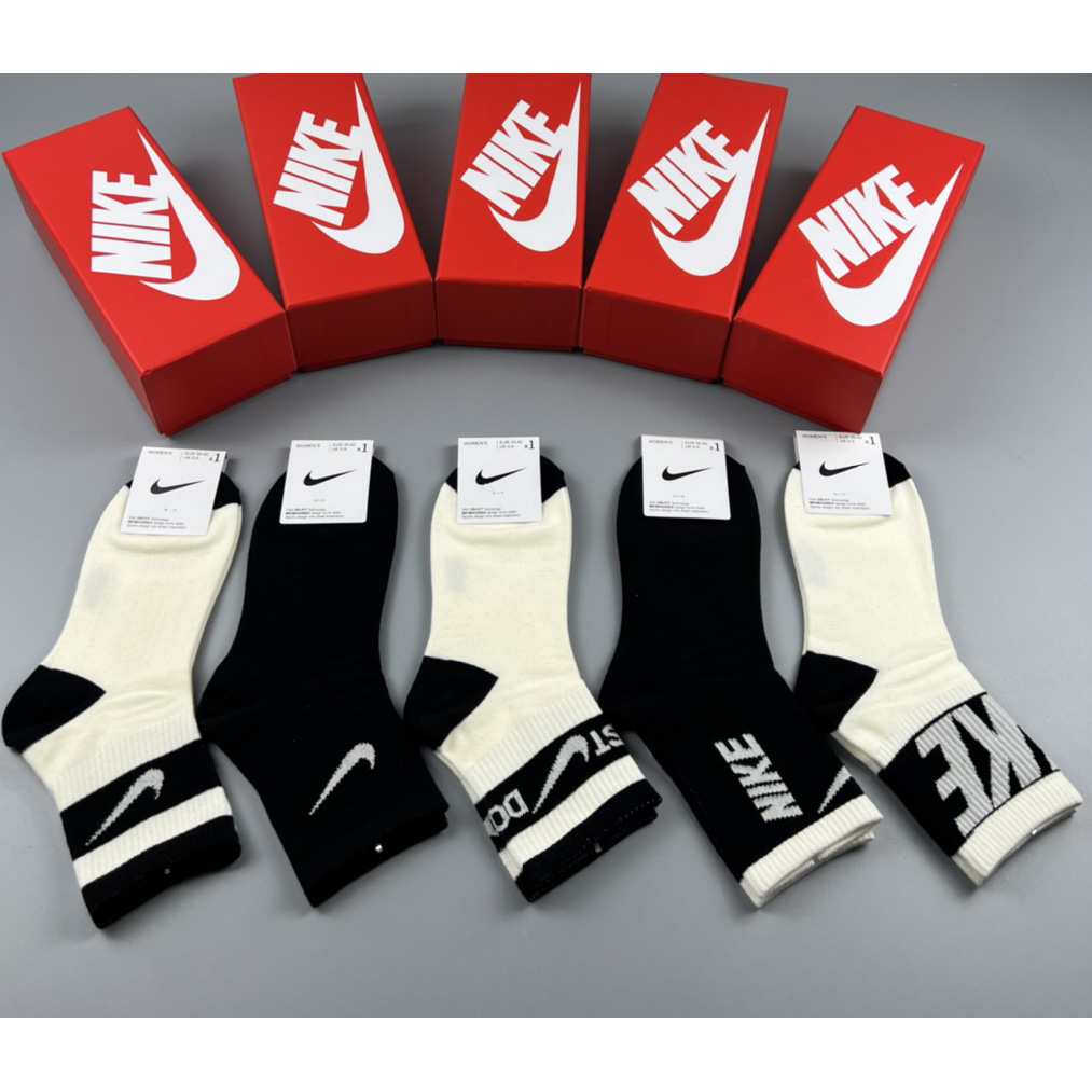 Nike Socks /Box - EUR FASHION