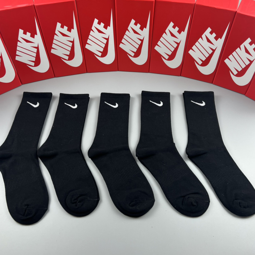 Nike Socks /Box - EUR FASHION