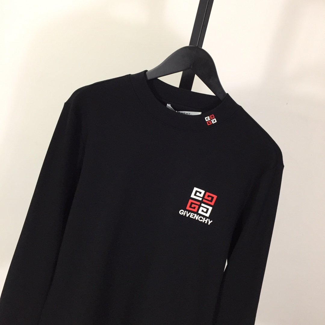 Givenchy Long Sleeves - EUR FASHION